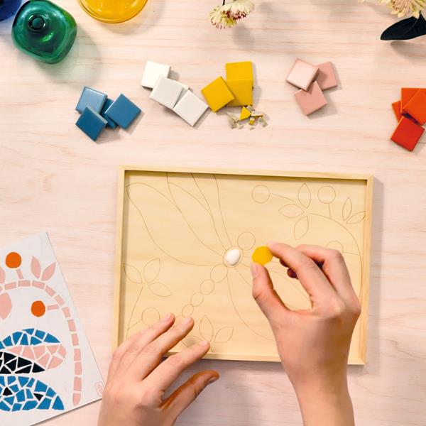 Atelier Grands Augustins - Atelier 72 - Mosaïque - Libellule